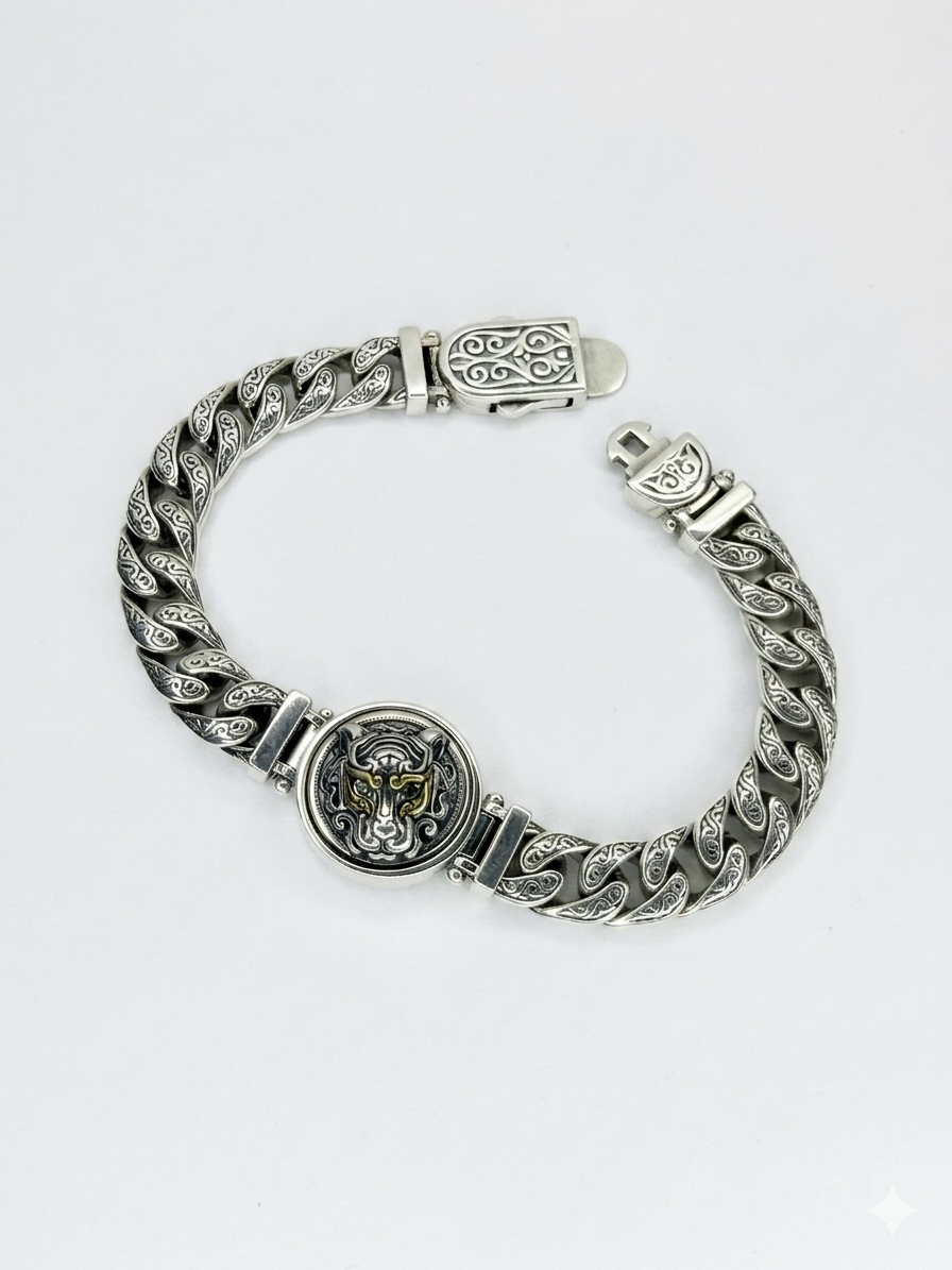 Silver Spinning Lion Indo-Style Bracelet - Image 4