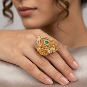 Alternative view of Silver 925 Trigonal Jodha Cocktail Ring With Kundan