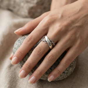 Silver Anchor Chain Cross – Modern Open Wrap Ring