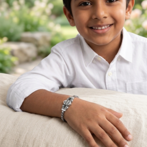 Alternative view of Silver "Mom Dad" Crown Kids' Box Chain Bracelet
