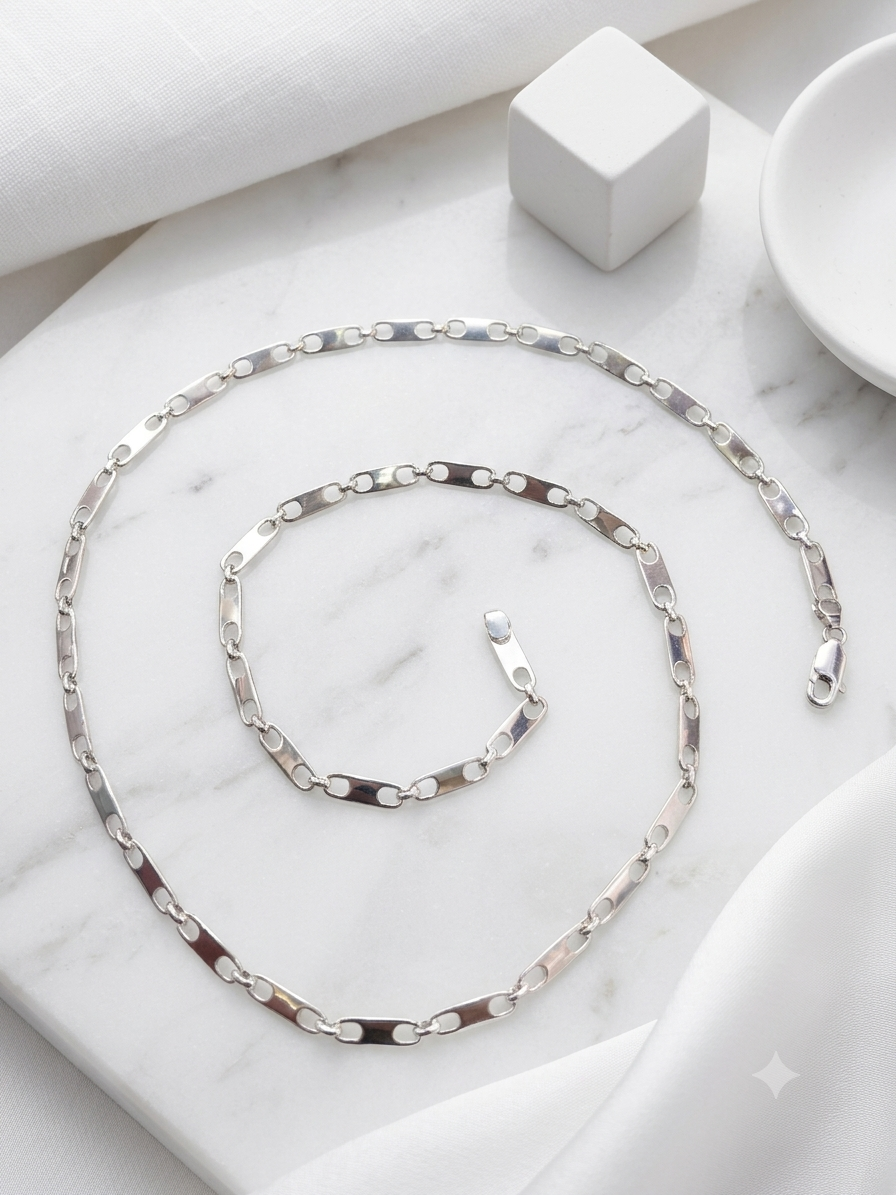 Silver Flat Bar & Ring Link Chain Necklace