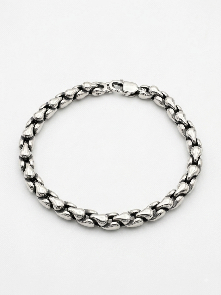 Silver Teardrop Link Bracelet